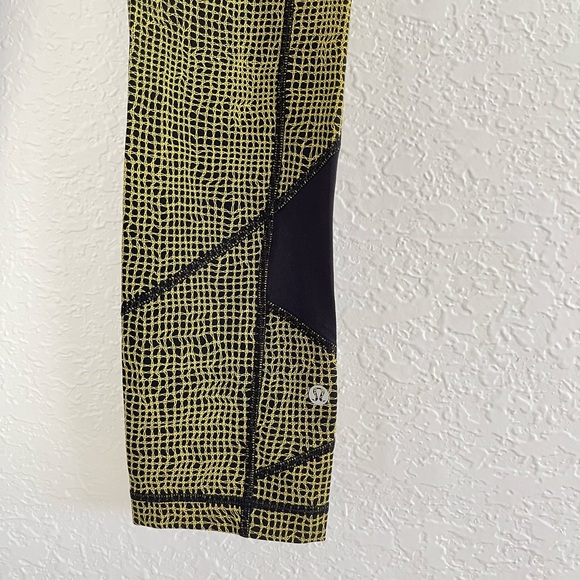 Lululemon Pace Rival crop mesh fall net toxic black leggings - Picture 8 of 9